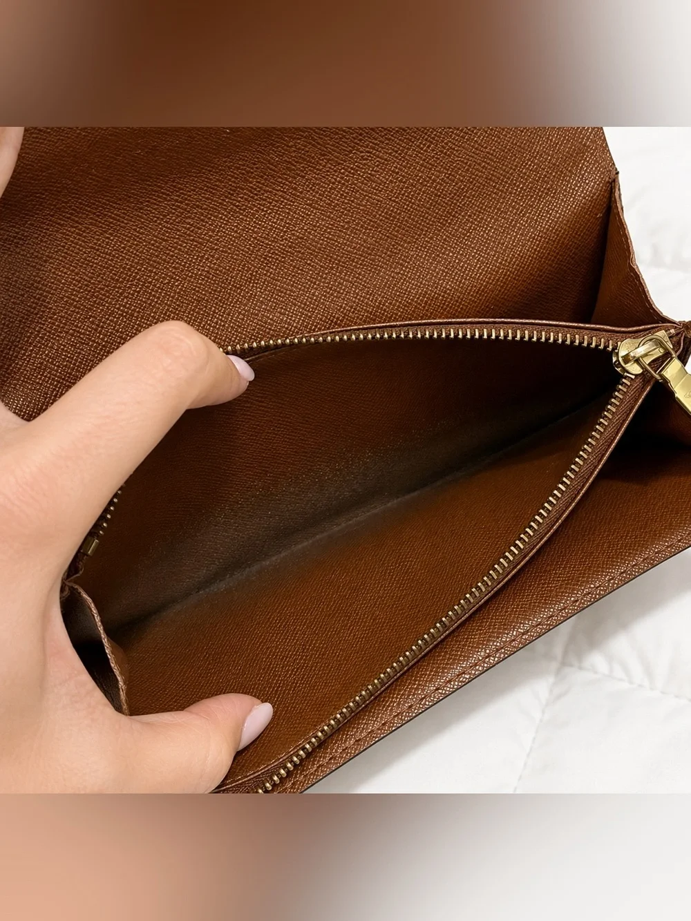 Authentic Vintage Louis Vuitton Sarah Wallet